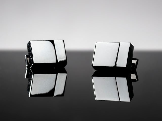 USB Flashdrive Cufflinks - 4 GB Storage