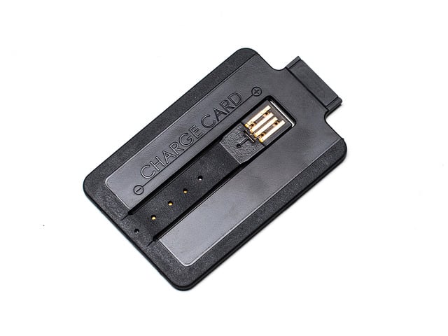 CHARGECARD Ultra-thin USB Cable for iPhone 4/4S (30 pin Connect)