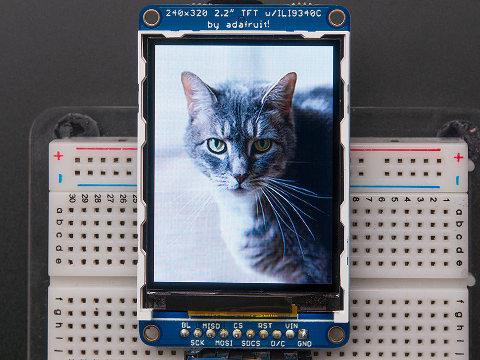 2.2" 18-bit color TFT LCD display with microSD card breakout