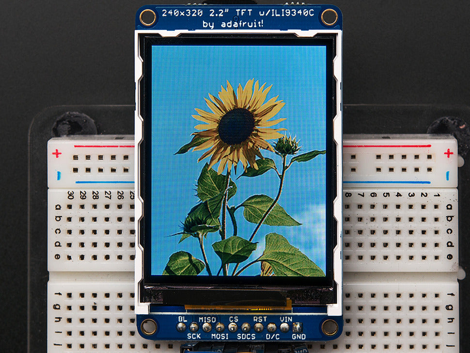 2.2" 18-bit color TFT LCD display with microSD card breakout