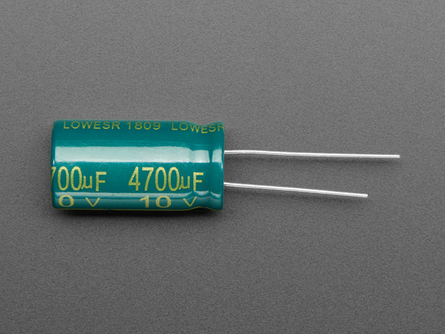 4700uF 10v Electrolytic Capacitor