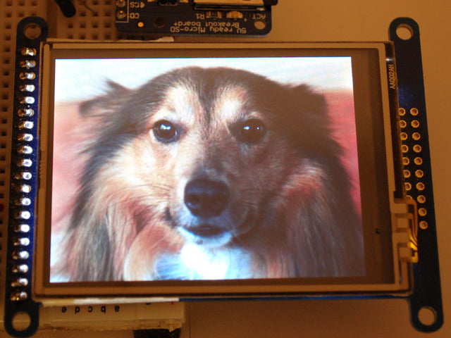 2.8" 18-bit color TFT LCD with touchscreen breakout board