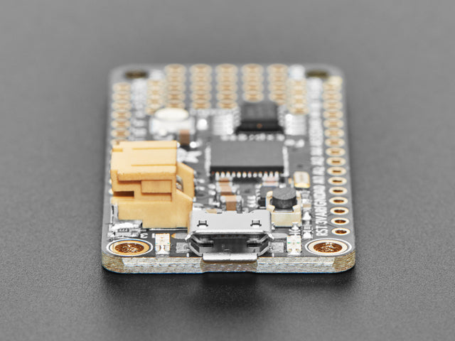 Adafruit Feather M0 Express