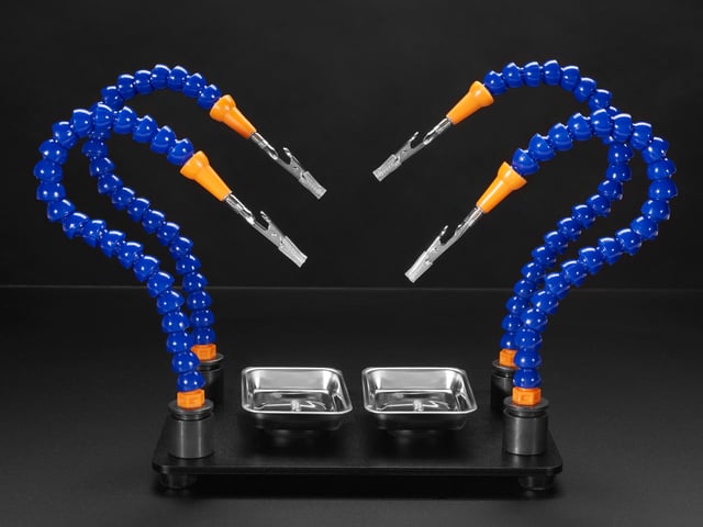 Hobby Creek Mag Hand Professional Workstation