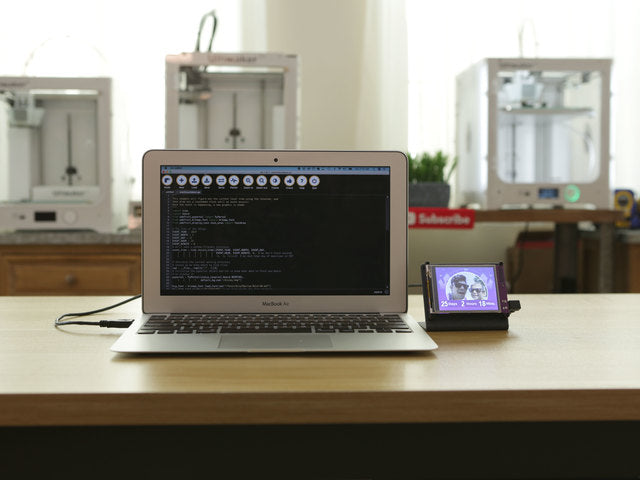 Adafruit PyPortal - CircuitPython Powered Internet Display