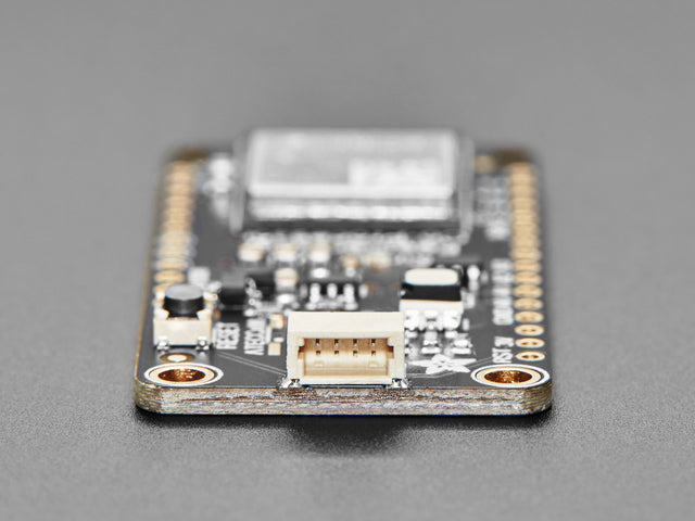 Adafruit AirLift FeatherWing – ESP32 WiFi Co-Processor
