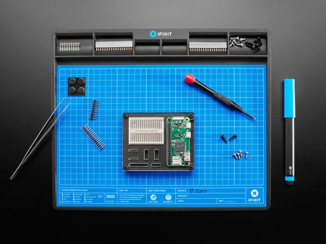 iFixit FixMat - Premium Magnetic Mat For Teardowns and Repairs