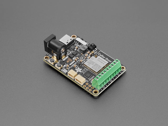 Adafruit Sparkle Motion with wFL External Antenna