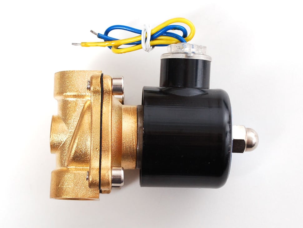 Brass Liquid Solenoid Valve - 12V - 1/2 NPS